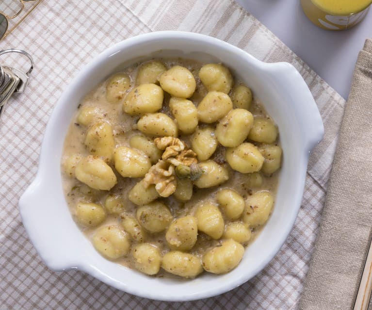 Gnocchi di patate con crema allo zafferano - Cookidoo® – the official  Thermomix® recipe platform