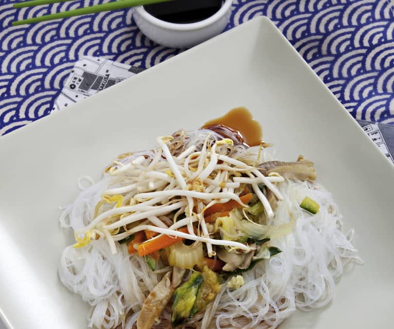 Noodles con verdure Noodles con verdure