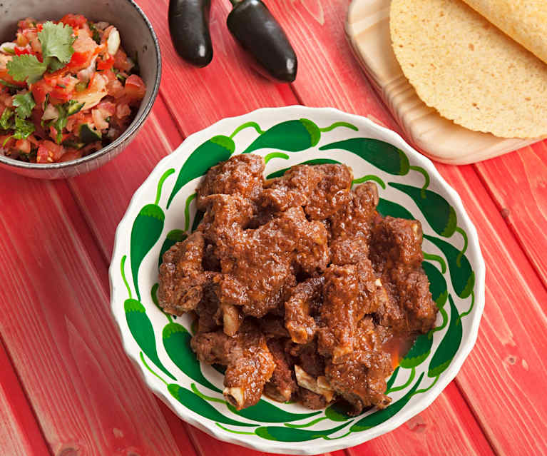 Travers de porc à la mexicaine et salade pico de gallo