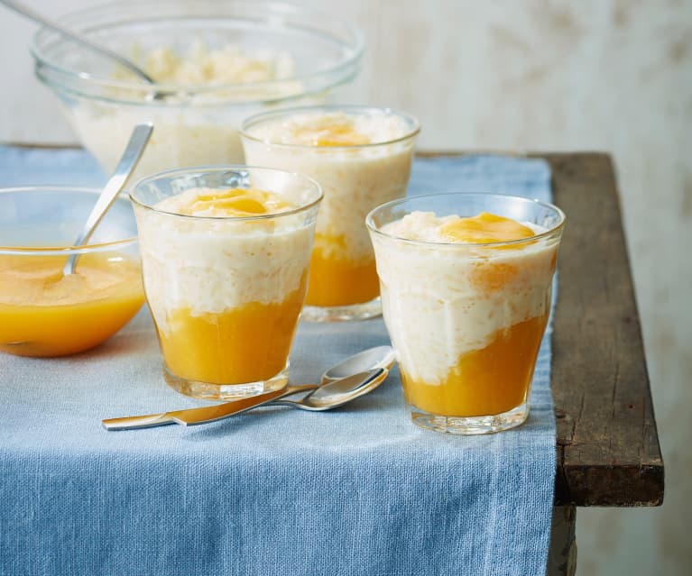 Riz au lait et coulis d’abricots à la fleur d’oranger