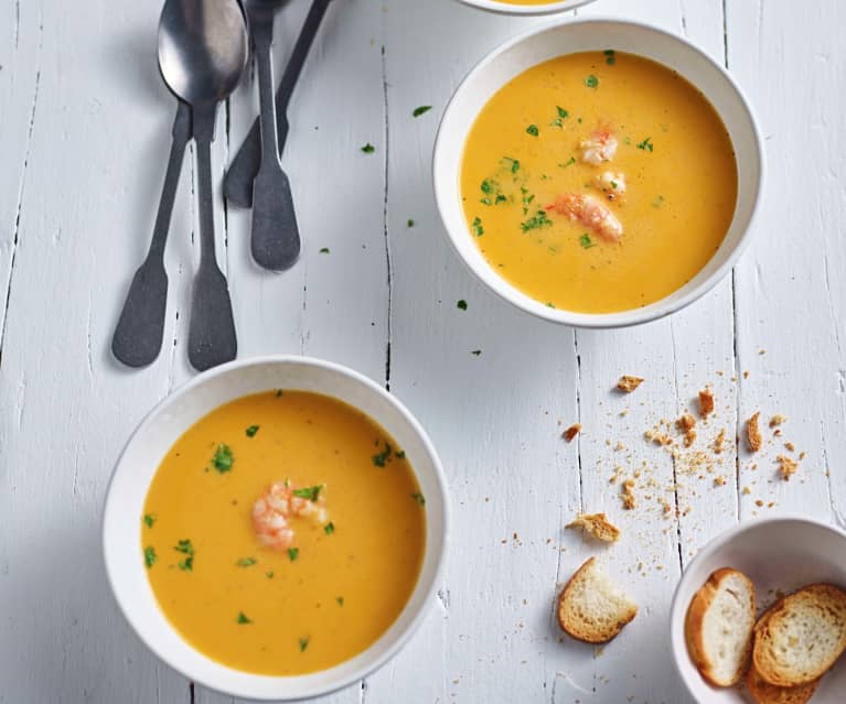 Garnelencremesuppe mit Baguette