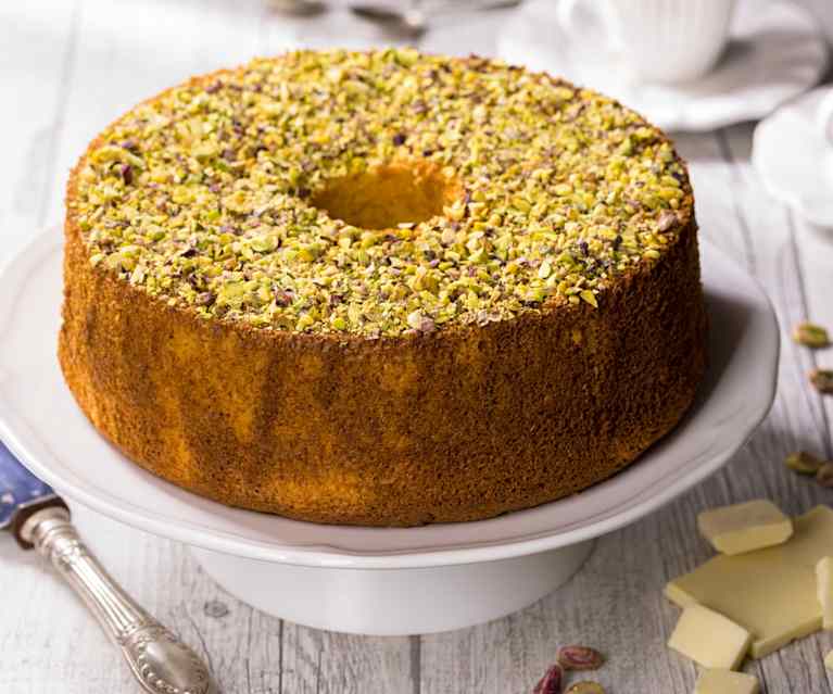 Chiffon cake al cioccolato bianco e pistacchi