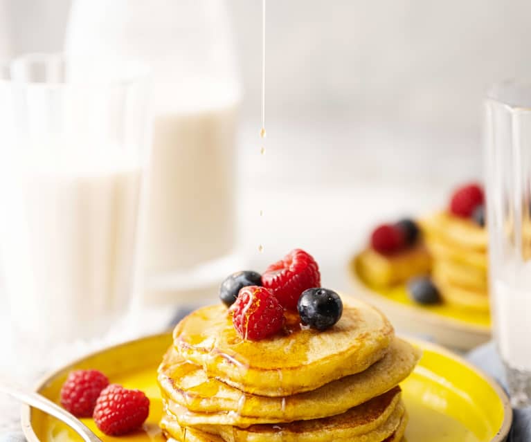 Boisson et pancakes aux cacahuètes