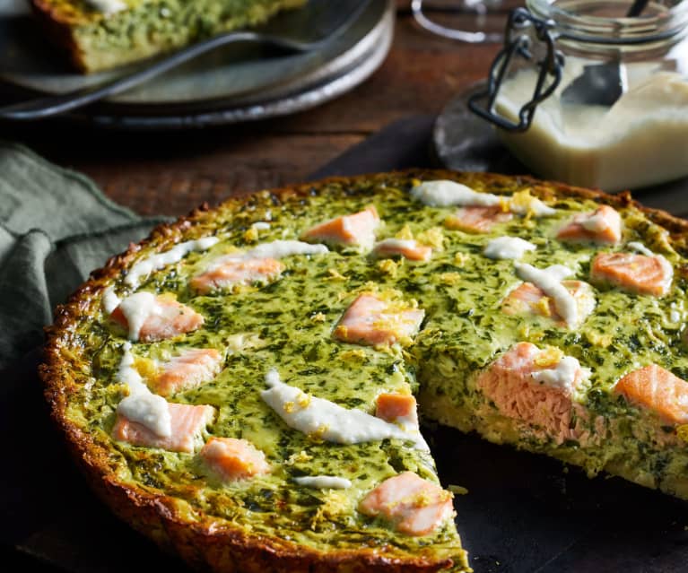 Reibekuchen-Tarte mit Spinatcreme und Lachs