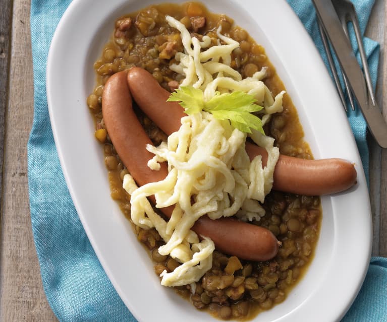 Linsen mit Spätzle und Wiener Würstchen - Cookidoo® – das