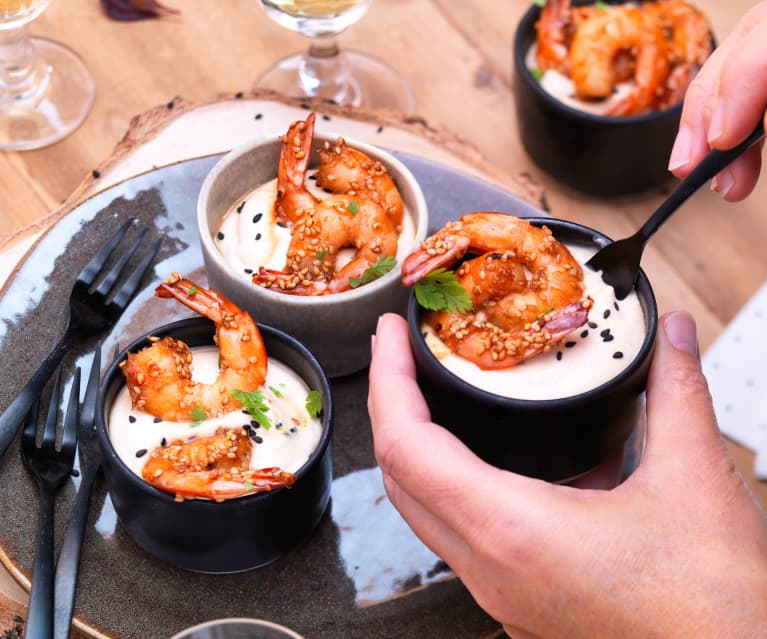 Verrine de houmous au fromage blanc et crevettes