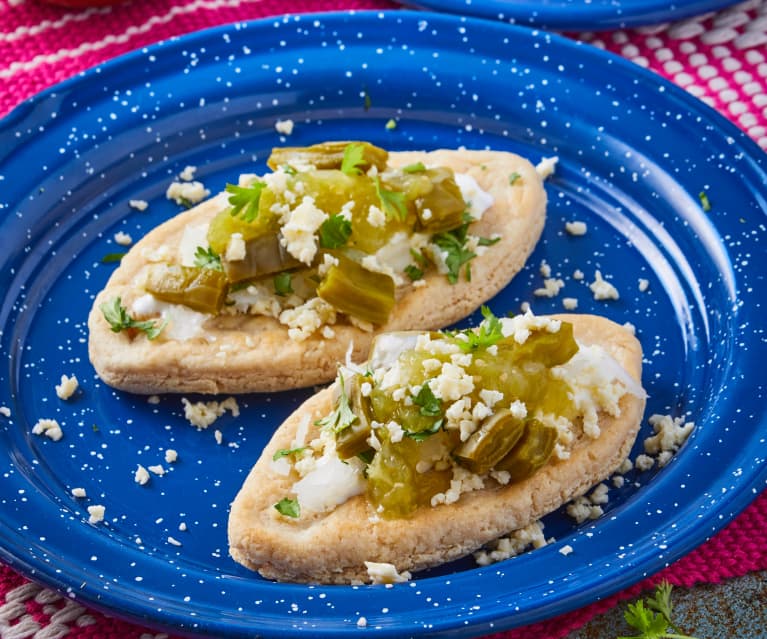 Tlacoyos de pueblo rellenos de requesón - Cookidoo® – la plataforma de  recetas oficial de Thermomix®