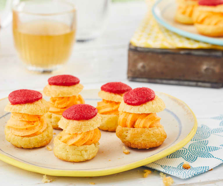 Petits choux au chocolat blanc et poivron rouge