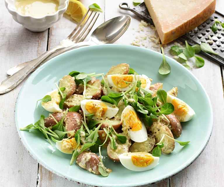 Salade César aux œufs et pommes de terre