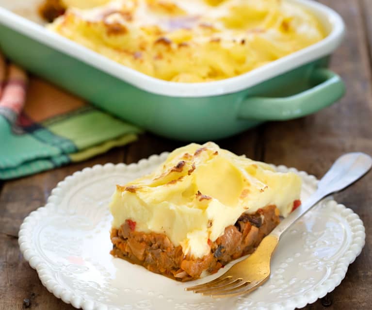 Pastel de papas con pino de berenjenas