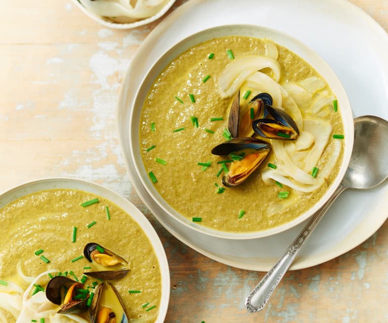 Velouté de moules et poireaux au pastis