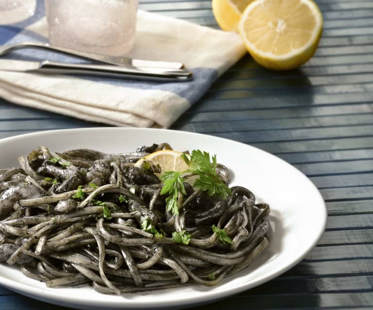 Linguine al nero di seppia