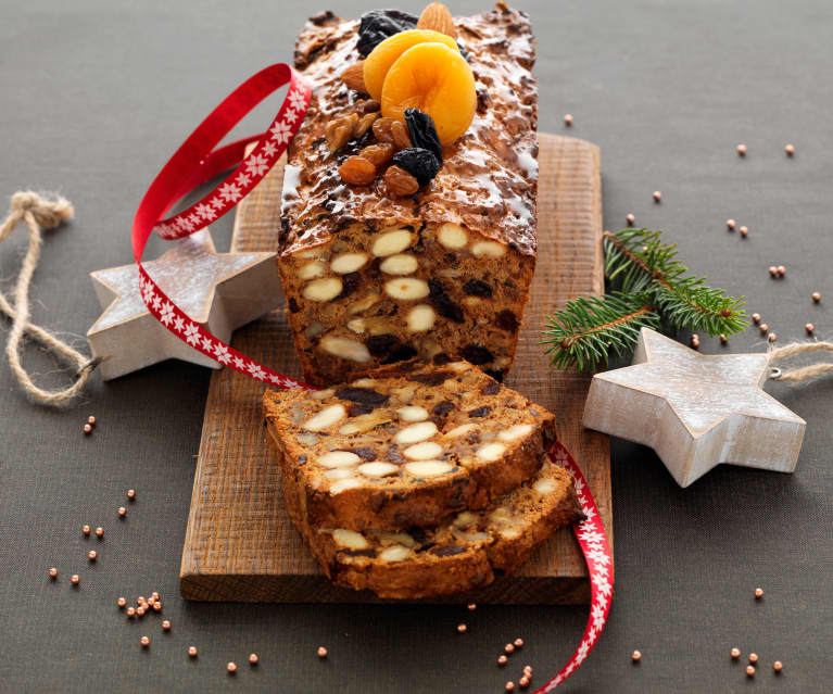 Pain aux fruits secs et épices de Noël