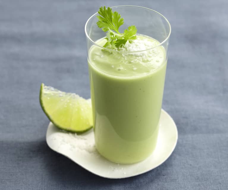 Zuppa fredda al cocco e avocado 