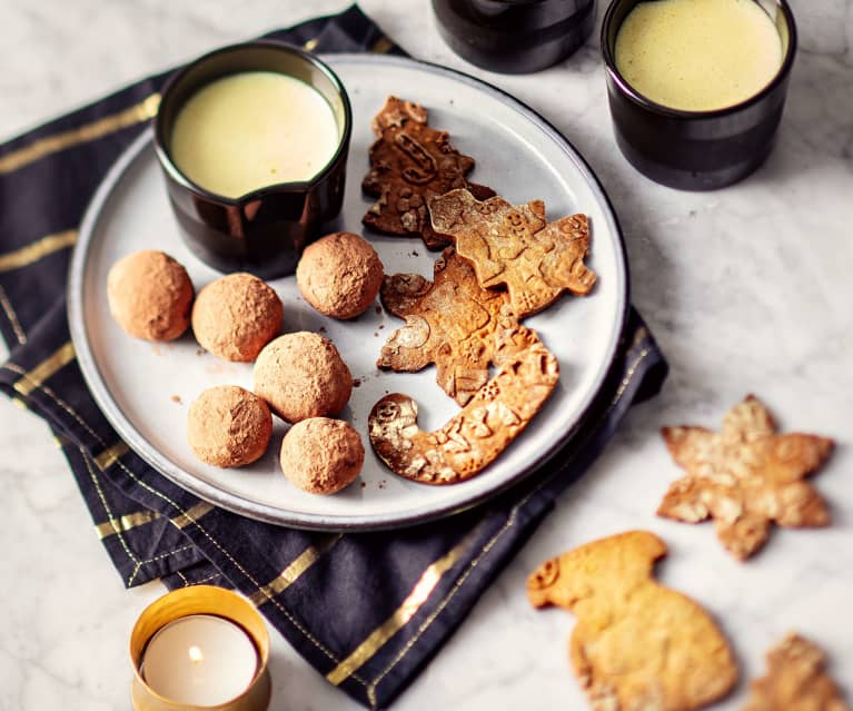 Truffes à l'orange, sablés au curry et crème anglaise curry-orange