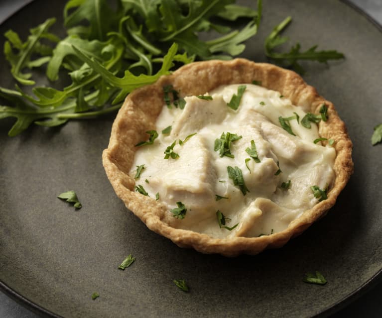 Nordic Chicken and Asparagus Tartlets