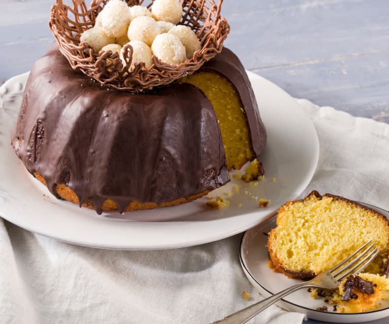 Tarta de Pascua de zanahoria y tres chocolates al aceite de oliva virgen extra