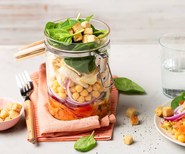 Ensalada de garbanzos con espinacas en tarro