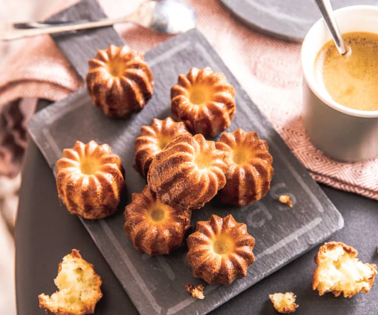 Cannelés à la fleur d'oranger