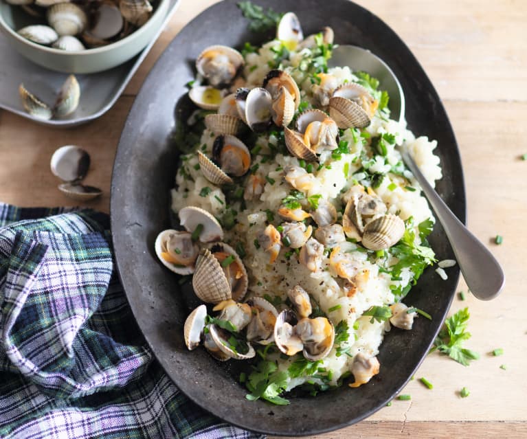 Risotto aux herbes et aux coques