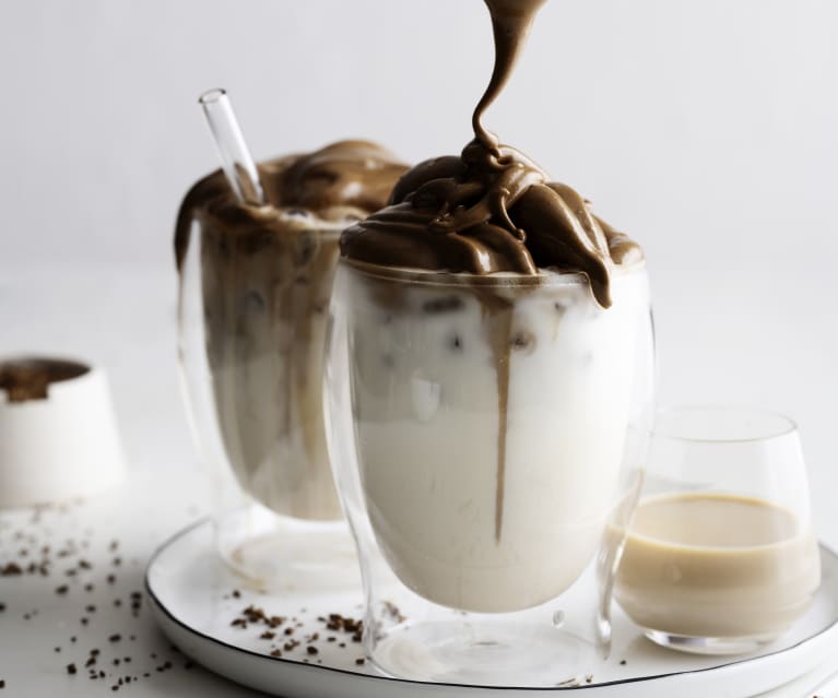 Dalgona coffee with Irish cream - Cookidoo® – la plataforma de recetas  oficial de Thermomix®