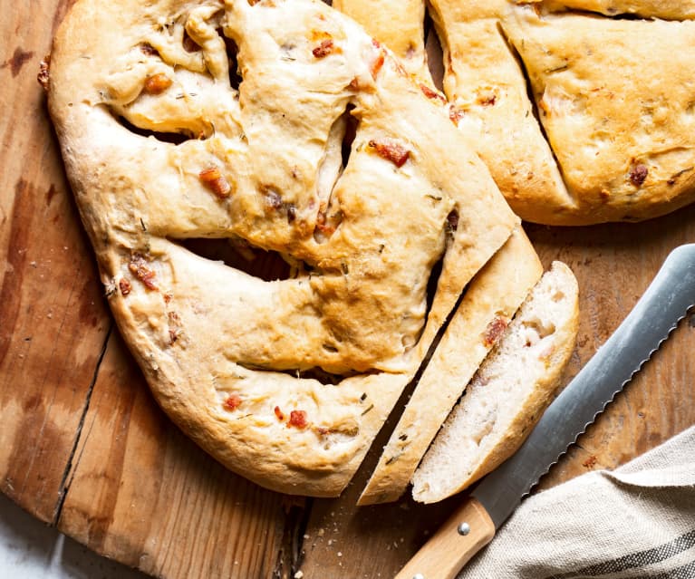 Fougasse lardons et romarin