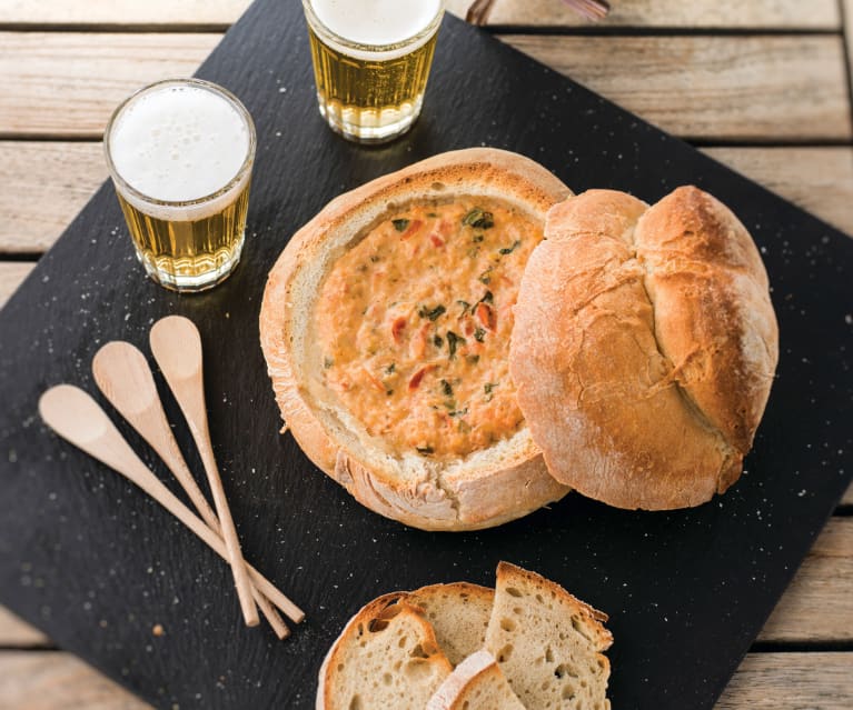 Paté de hongos, queso y tomate