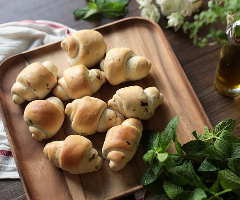 Panini alla menta (di Erica Liverani)