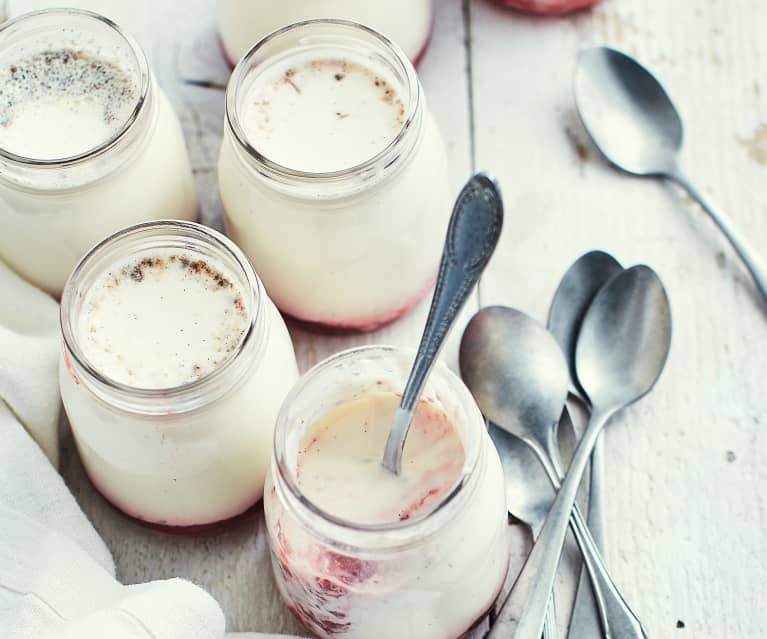 Yaourt à la compotée de fraises