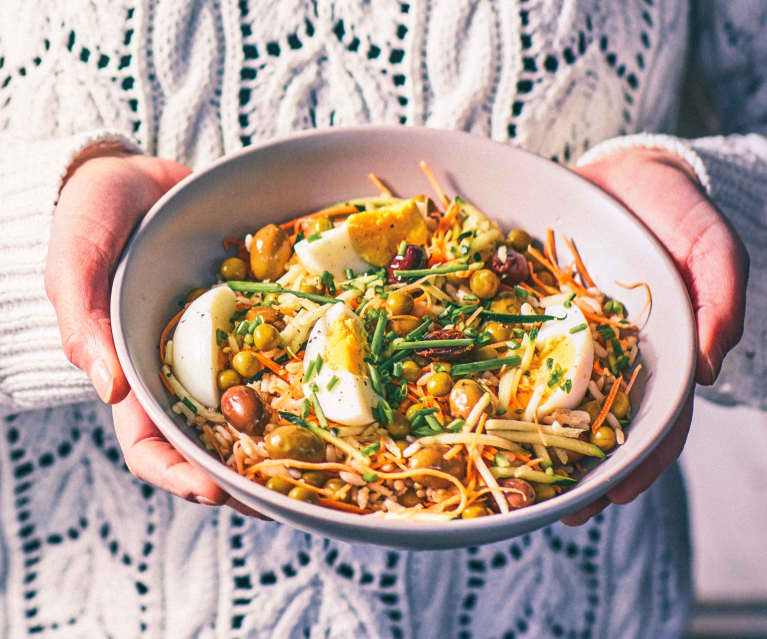 Insalata di riso integrale vegetariana (Cuoci uova)