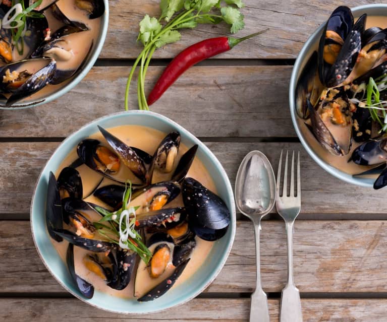 Mussels in coconut milk