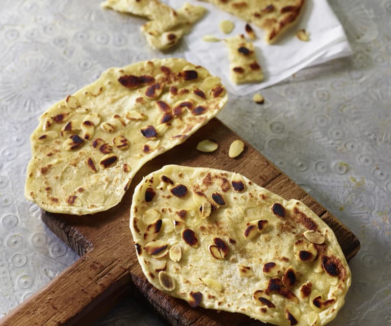 Mandel-Naan-Brot (Pakistan)