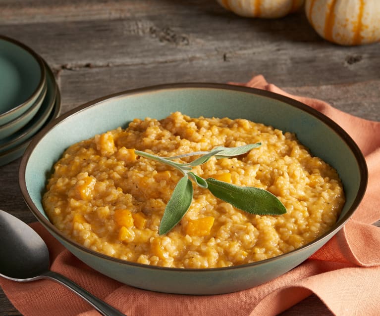 Spatzle di zucca con salsiccia - Cookidoo® – the official Thermomix® recipe  platform