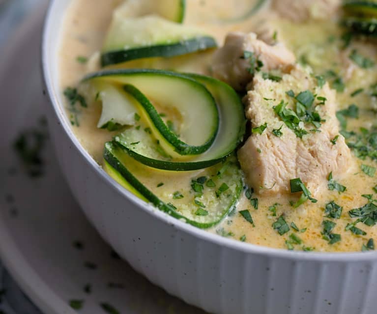 Poulet au citron et tagliatelle de courgette