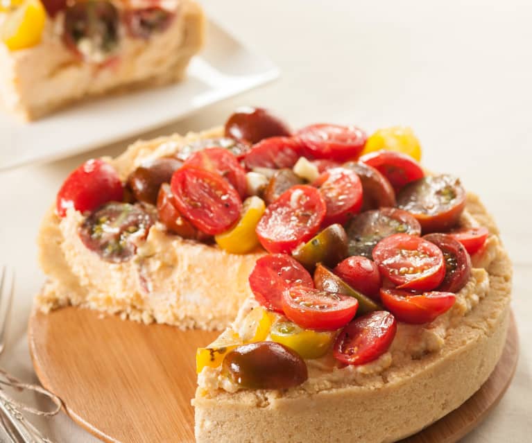 Cheesecake salado con tomates cherry