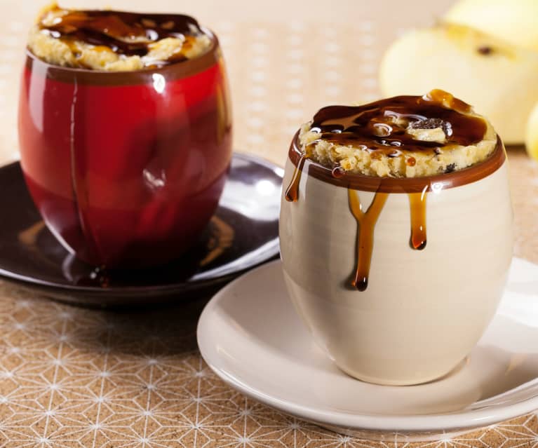 Mug cake aux pommes et aux raisins secs