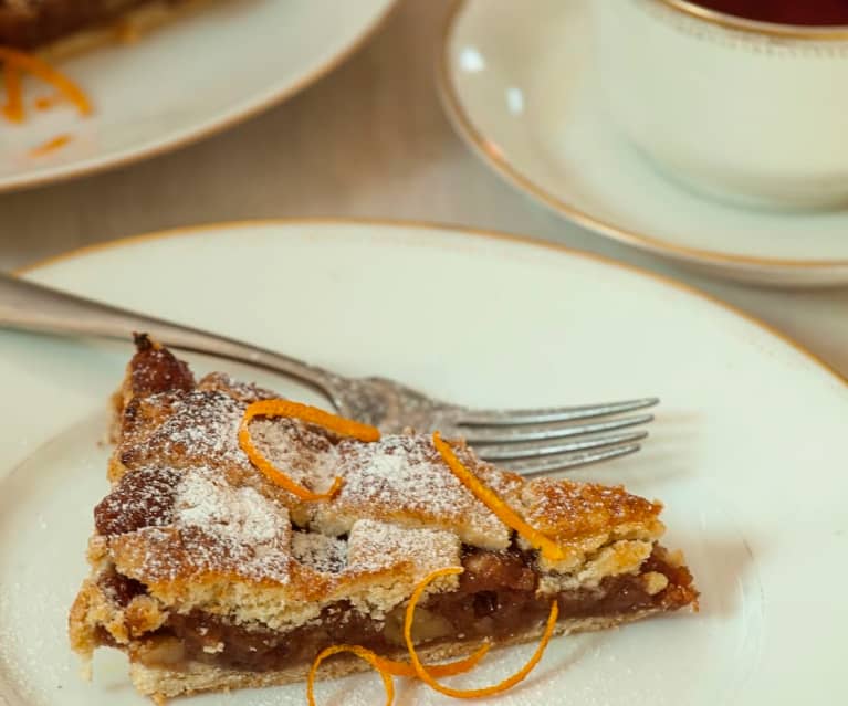 Pastafrola de membrillo con nueces