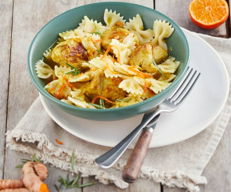 Sauté de porc à la mandarine et au curcuma