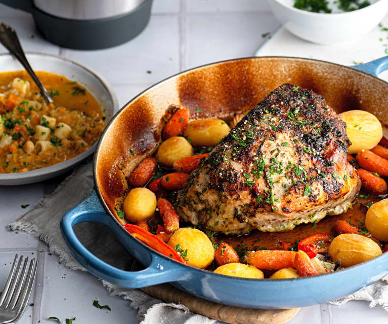 Carne de porco assada com legumes e Minestrone