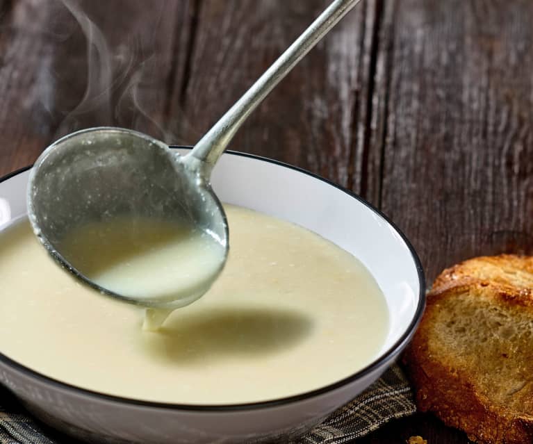 Velouté de moules et poireaux au pastis - Cookidoo® – the official  Thermomix® recipe platform