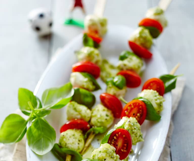 Mozzarella-Pesto-Spieße