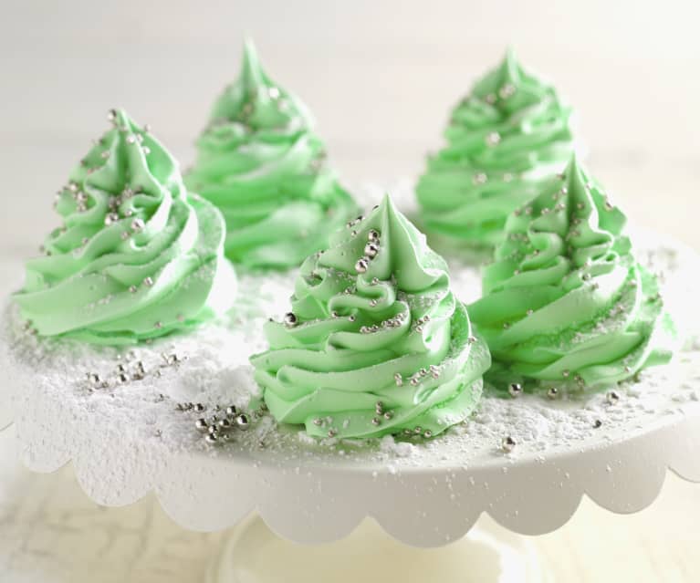 Meringue Christmas Trees