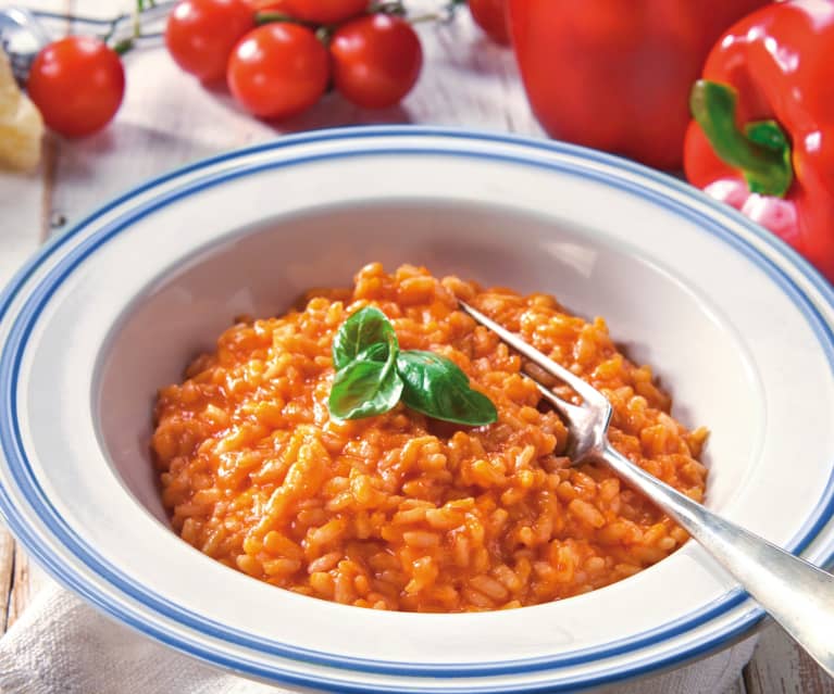 Risotto rosso con peperone e pomodoro