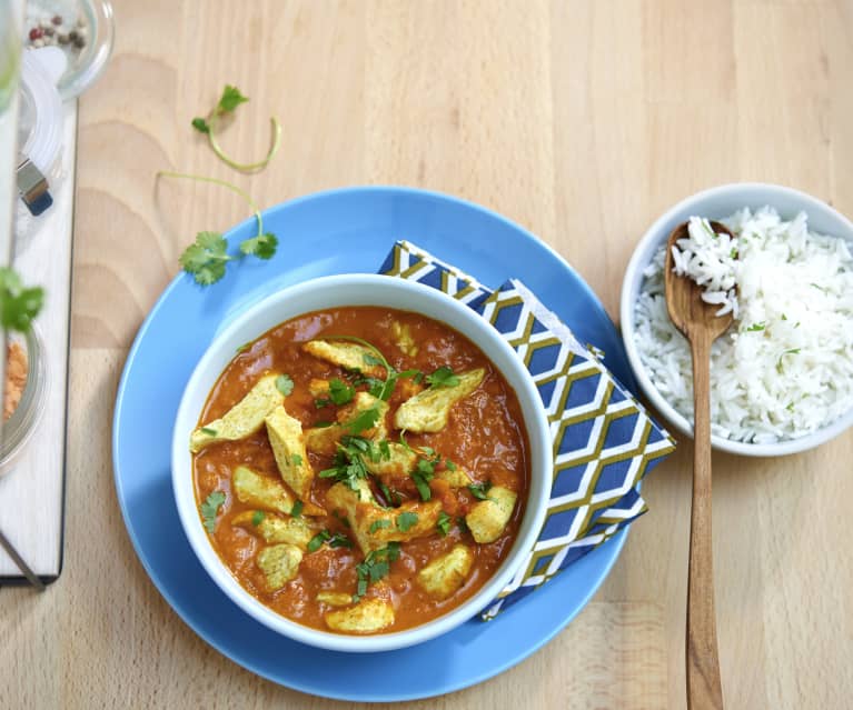 Recette de curry coco de dinde à la tomate, riz thaï