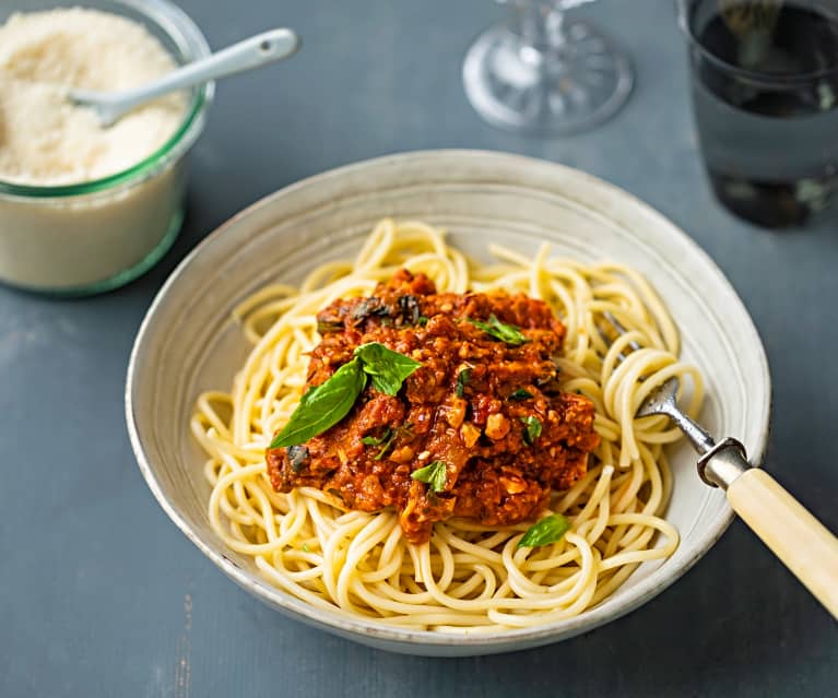 Spaghettis bolognaise aux noisettes