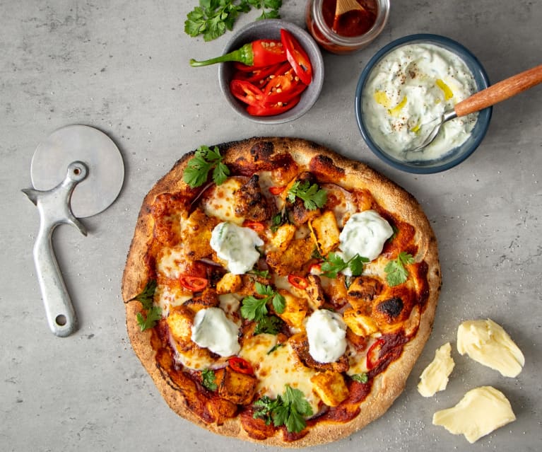 Tandoori chicken pizza