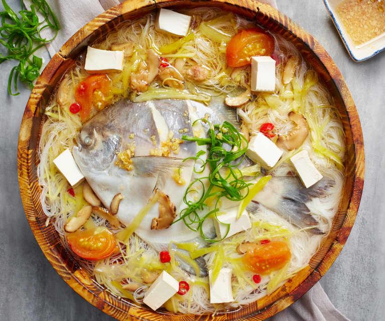 Teochew Steamed Pomfret With Mee Hoon