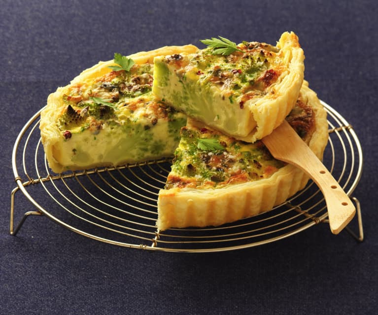 Tarte au chou romanesco et au roquefort