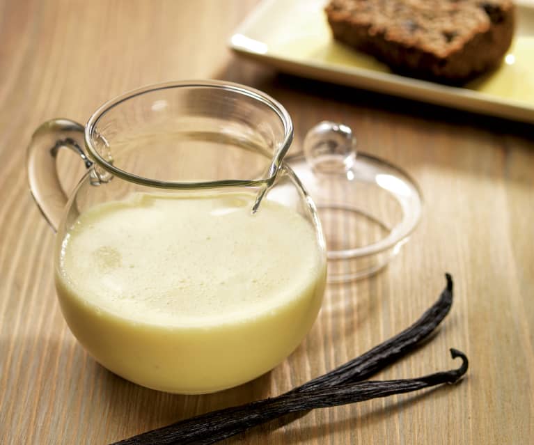 Vanilla sauce (crème anglaise)