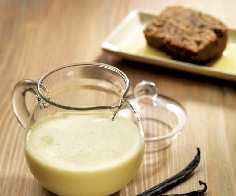 Crème Anglaise (Vanilla Sauce)